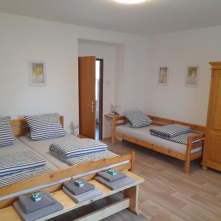 Ferienwohnung Hrncirna Kněževes Exterior foto
